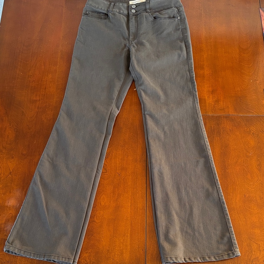 Pilcro and the Letterpress Gray Flare Jeans.‎ Sz 29